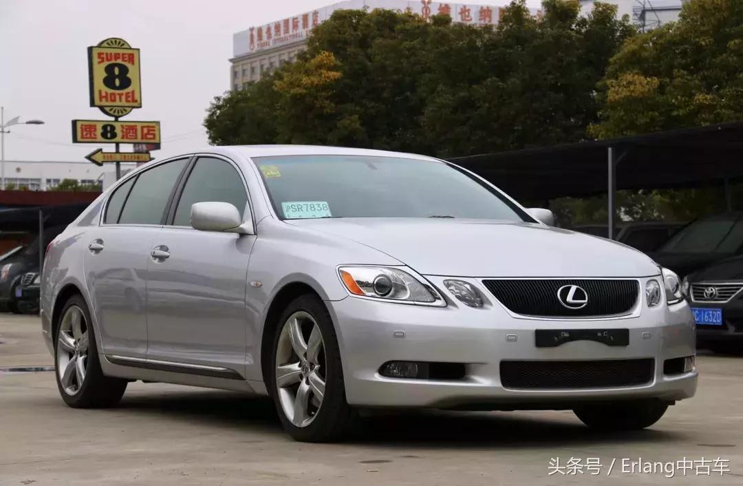 08年雷克萨斯gs430二手车6万多,雷克萨斯gs430和gs300的区别