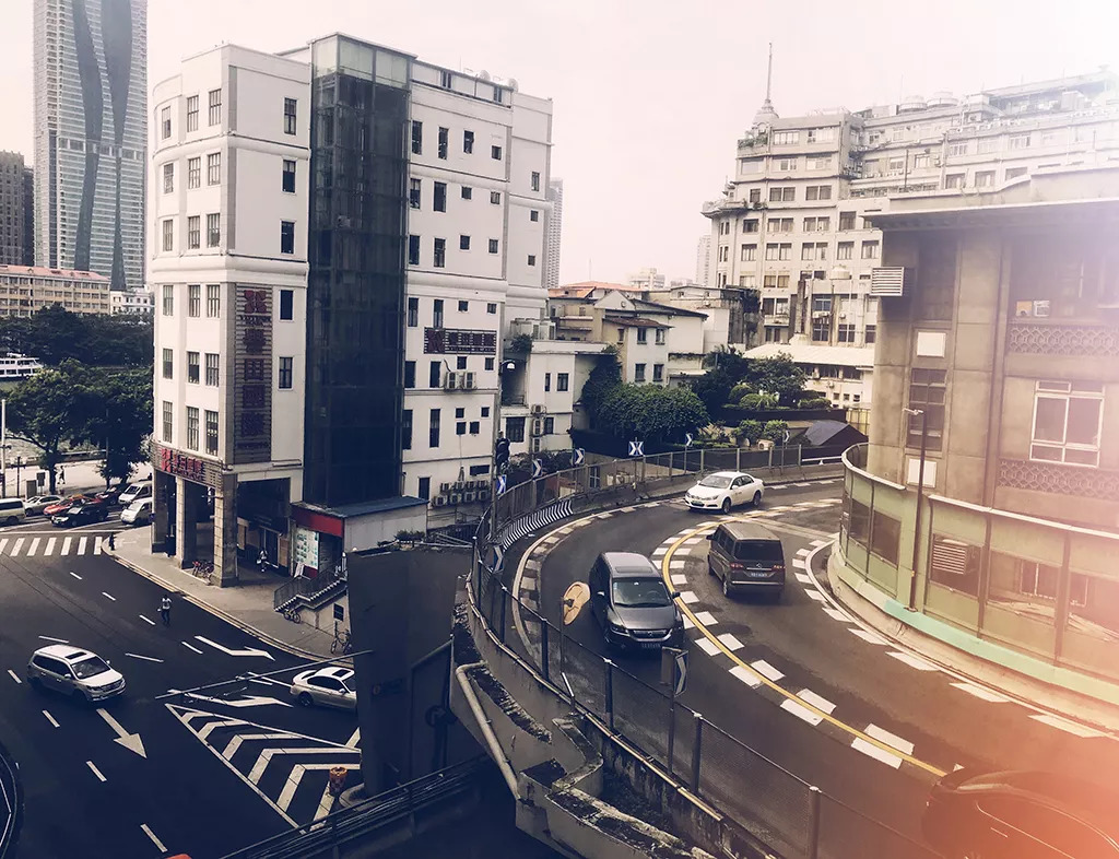 越秀｜身边的红色印记：工人阶级最高学府，新亚大酒店