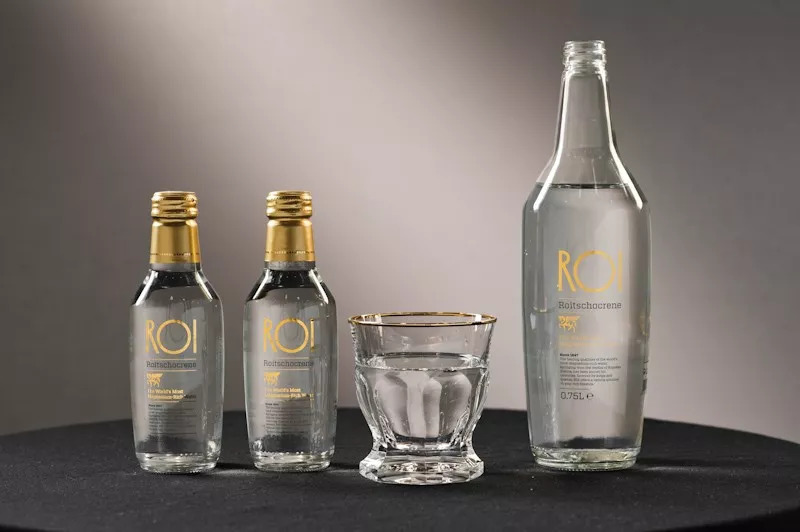 圣培露巴黎水哪个好,巴黎水和圣培露测评