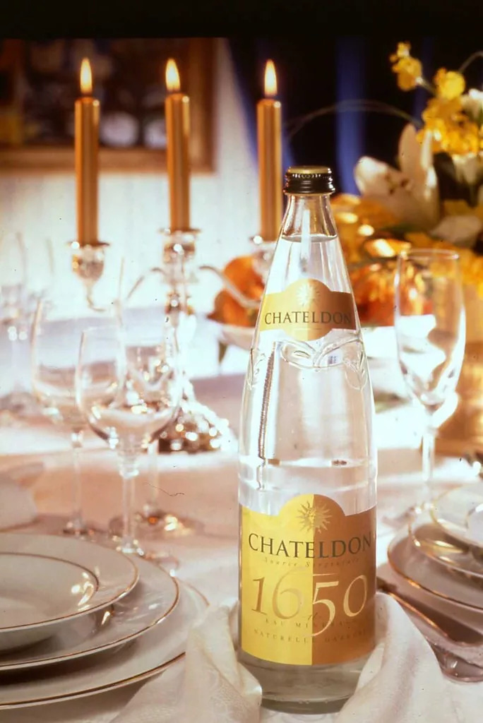 圣培露巴黎水哪个好,巴黎水和圣培露测评