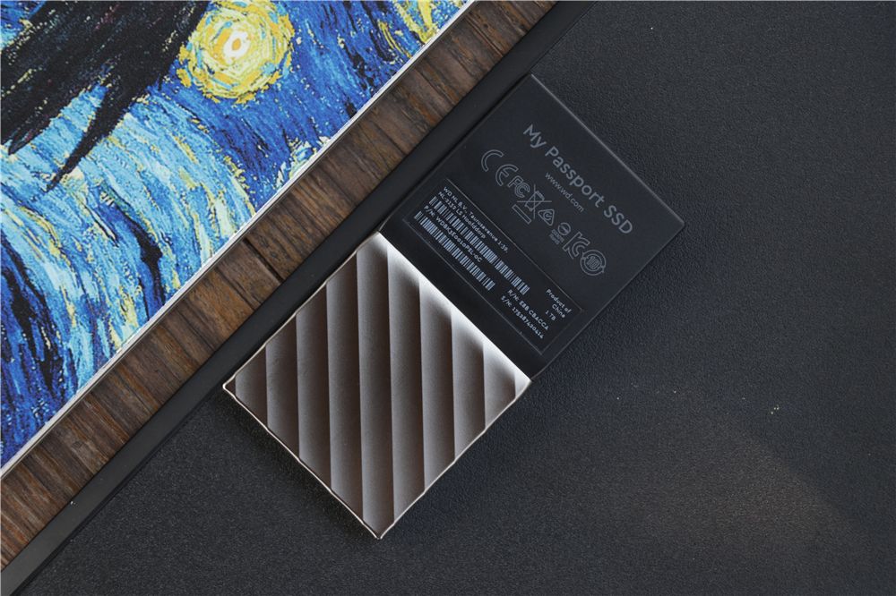 稳定传输速度快的移动硬盘推荐,西数硬盘是机械还是固态的