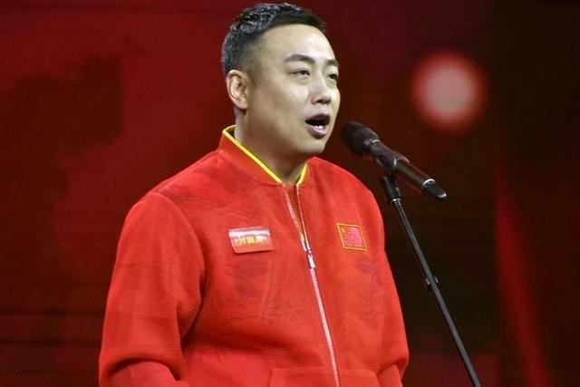 刘国梁拿冠军的大女儿还是小女儿,刘国梁七岁女儿夺世界冠军