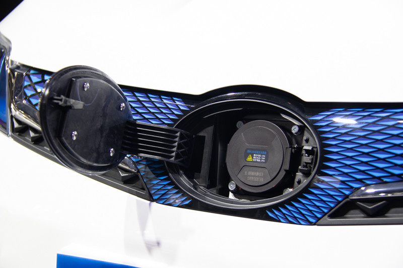 电动车怎么保养换机油,电动汽车需要保养换机油机滤吗