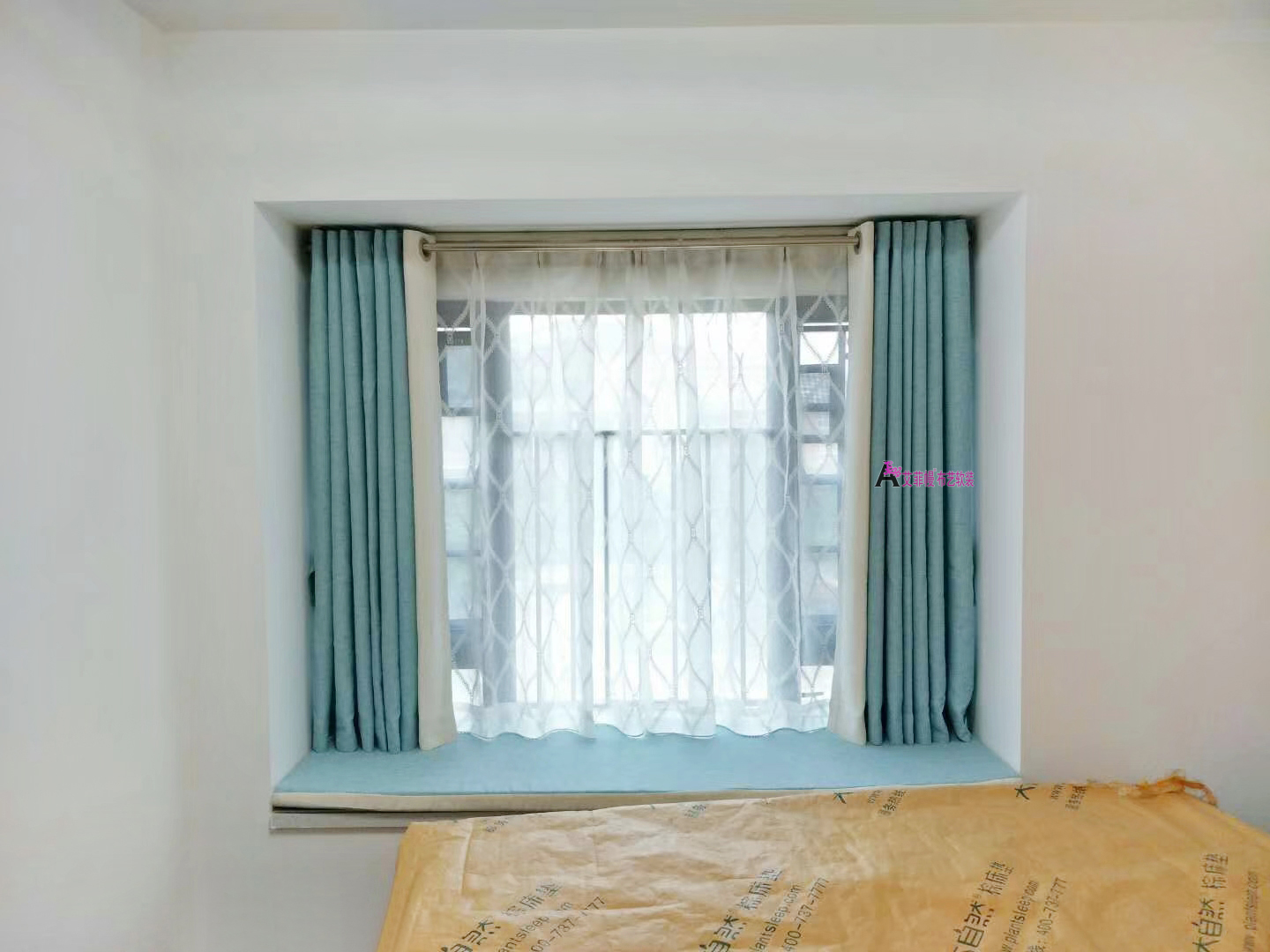 阳台飘窗软装搭配,阳台飘窗怎么装扮较好看