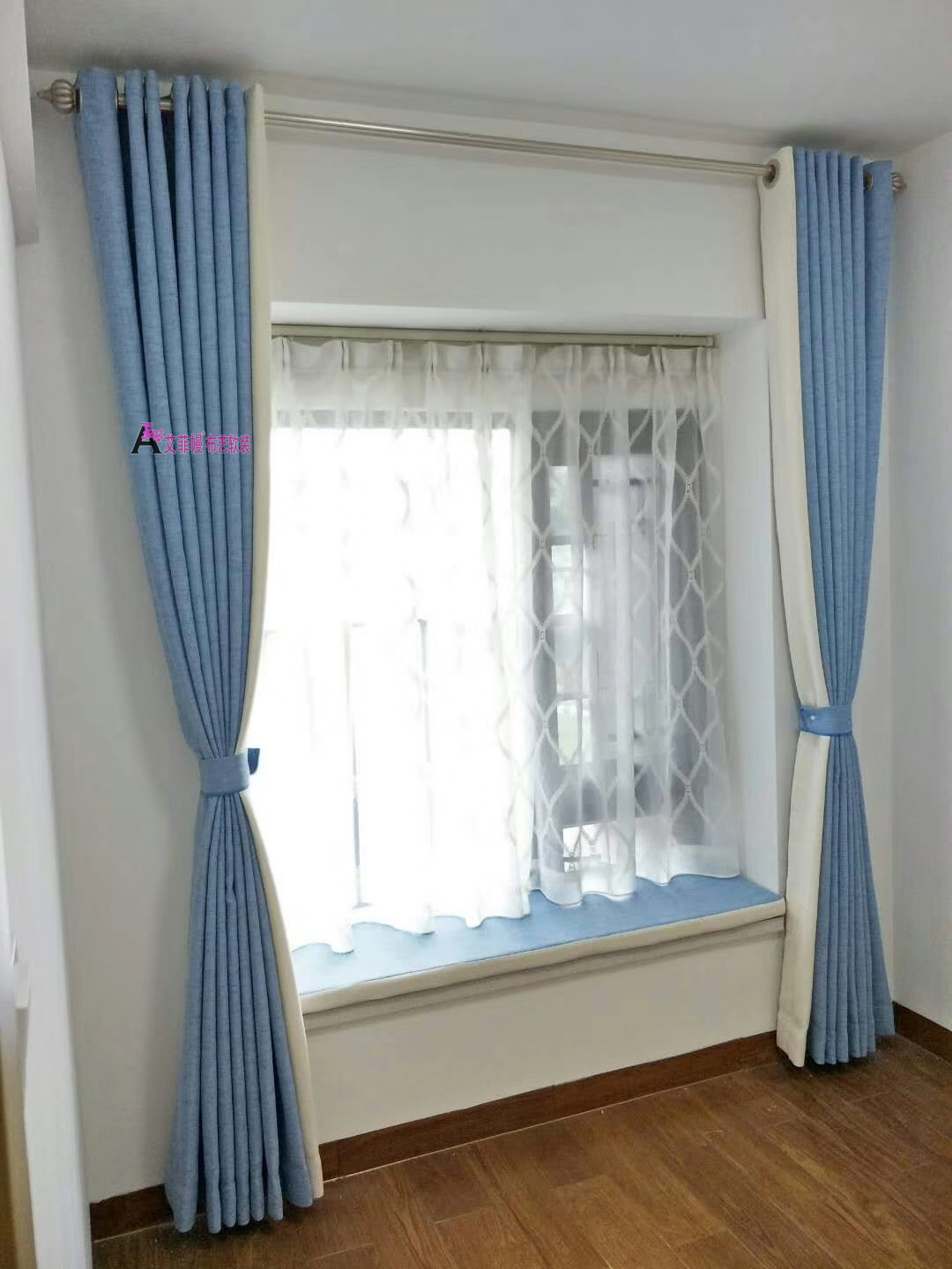 阳台飘窗软装搭配,阳台飘窗怎么装扮较好看