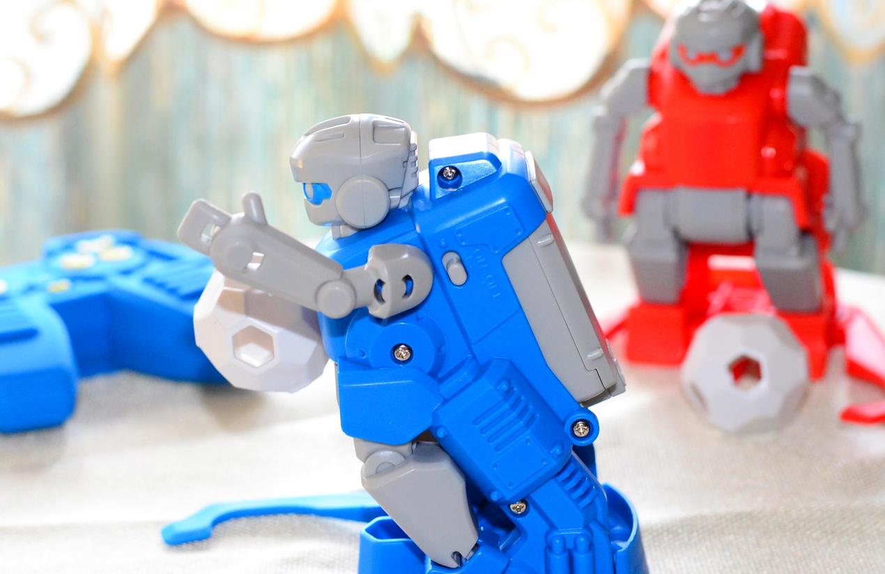 足球模拟器世界杯进球瞬间,simi机器人