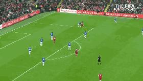 c罗与贝尔配合进球,17-18赛季梅西数据