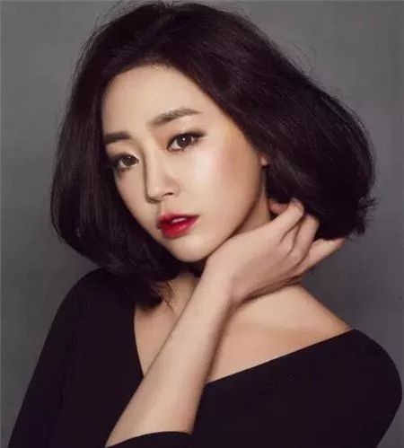 木马烫齐肩短发适合大脸吗,齐肩短发脸大烫什么发好看