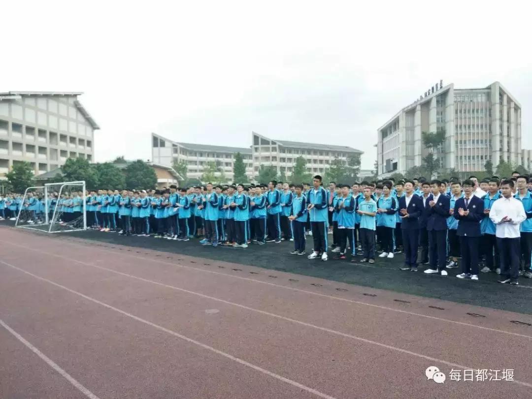 九月,我们开学啦!把天府故事读给世界听……