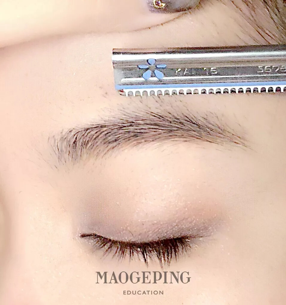 修眉画眉的正确方法,新手画眉修眉最简单方法