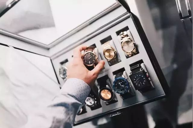 第一次玩机械表需要注意什么,第一次使用机械表要注意什么