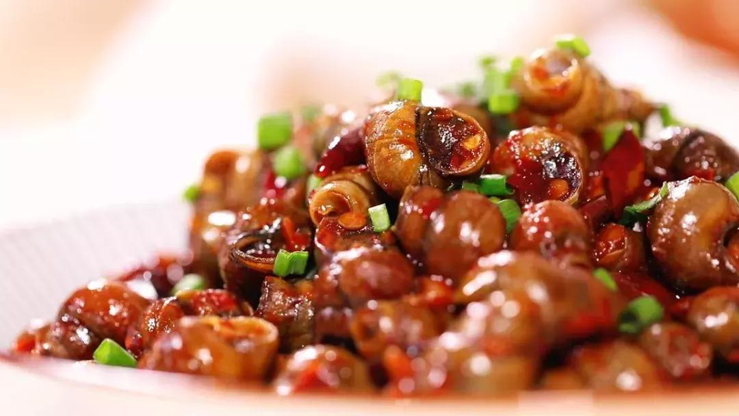 螺丝肥而不腻,螺蛳肥美季节