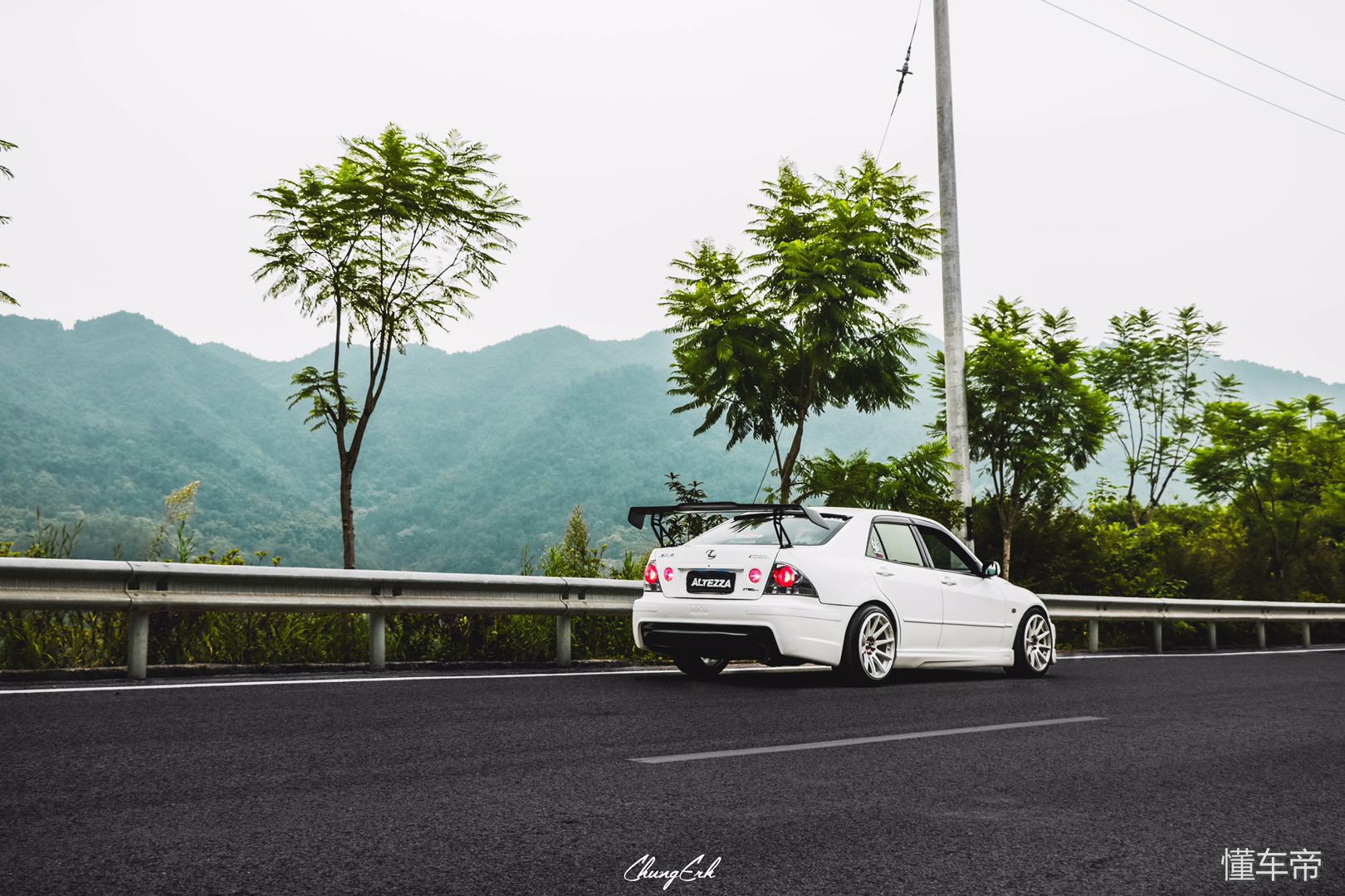 头文字d最恐怖的漂移,头文字d咬地鲨谁开的