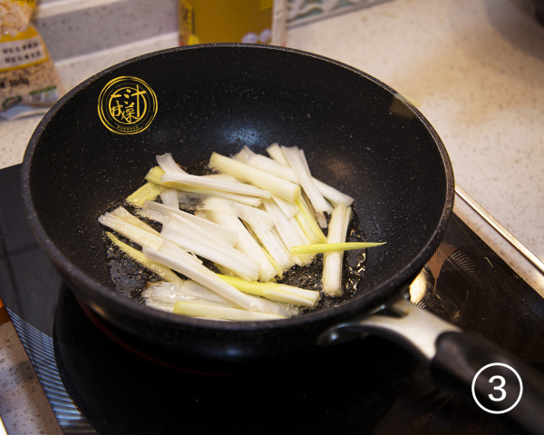 家常烧带鱼简单做法砂锅,烧带鱼红烧鲤鱼