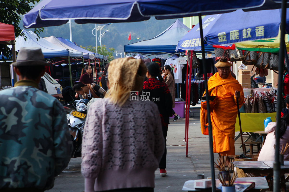 囧叔带你逛逛云南瑞丽那些游客找不到东西新鲜又实惠的市场