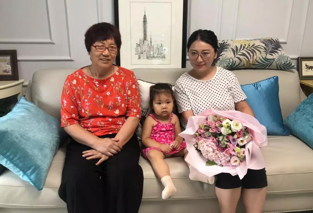 新中式极简轻奢风格10w,90简约轻奢风家具