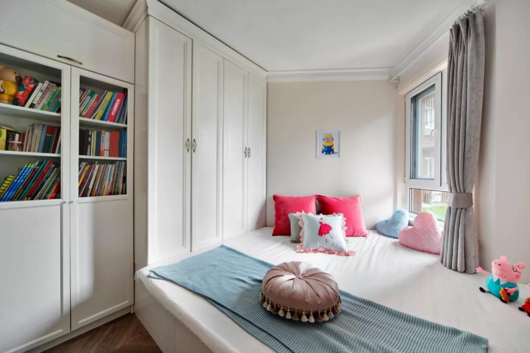 新中式极简轻奢风格10w,90简约轻奢风家具