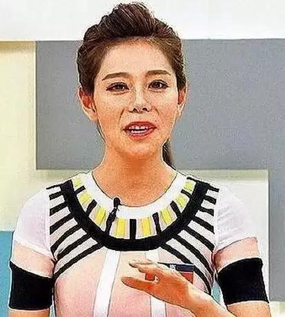 花百万整形60多次被嘲青蛙脸，这个台湾女主持真豁得出去