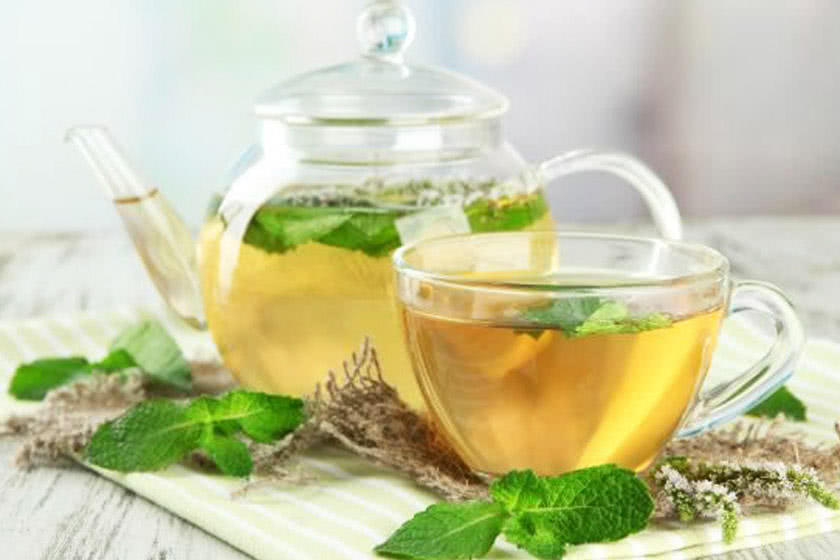 百万的八月爱用品:我成功消灭荷尔蒙痘痘了,成人痘保养经验分享