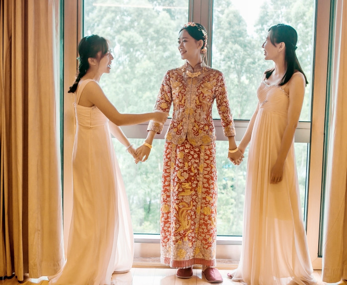 龙凤褂和秀禾服有什么区别,龙凤褂和秀禾服区别在哪