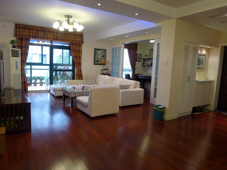 家里装修没那么好但是要干净,家里装修干净整洁