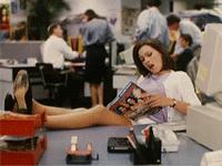 穿个衣服就暴露了真假姐妹情，是要逼我裸奔见闺蜜吗？