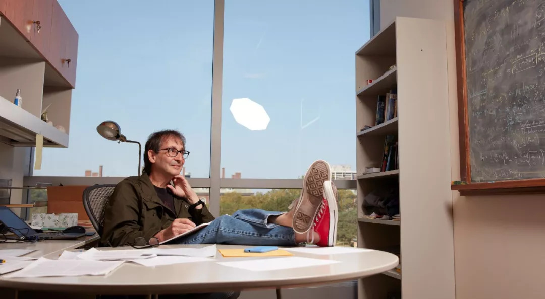 产生幻觉的图,产生的幻觉是什么