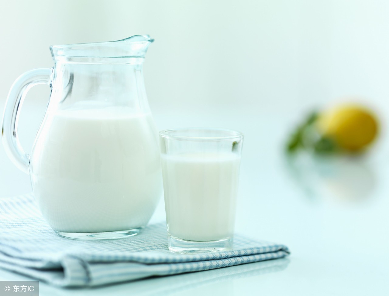 用凡士林和维生素e10分钟美白淡斑,维生素c和维生素e哪个淡斑效果好