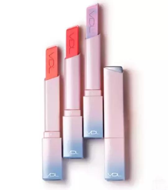 ysl和阿玛尼口红哪个好,口红ysl好还是阿玛尼好