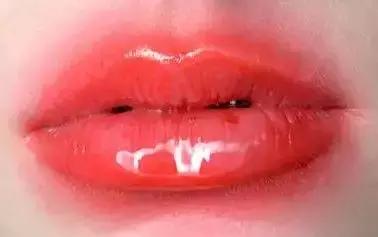 ysl和阿玛尼口红哪个好,口红ysl好还是阿玛尼好