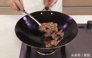 月子餐猪肝炒菜椒,产后为什么要吃麻油猪肝