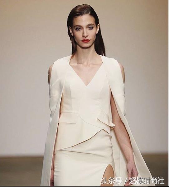 机车女孩杜卡迪1199,机车女孩杜卡迪比赛