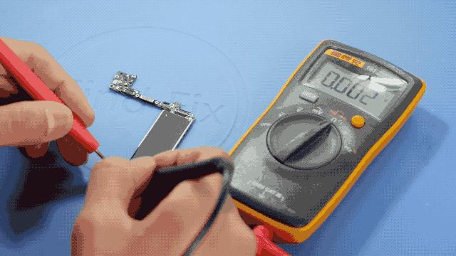 苹果8不开机主板有问题,iphone8p开不了机换主板