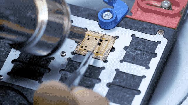 苹果8不开机主板有问题,iphone8p开不了机换主板