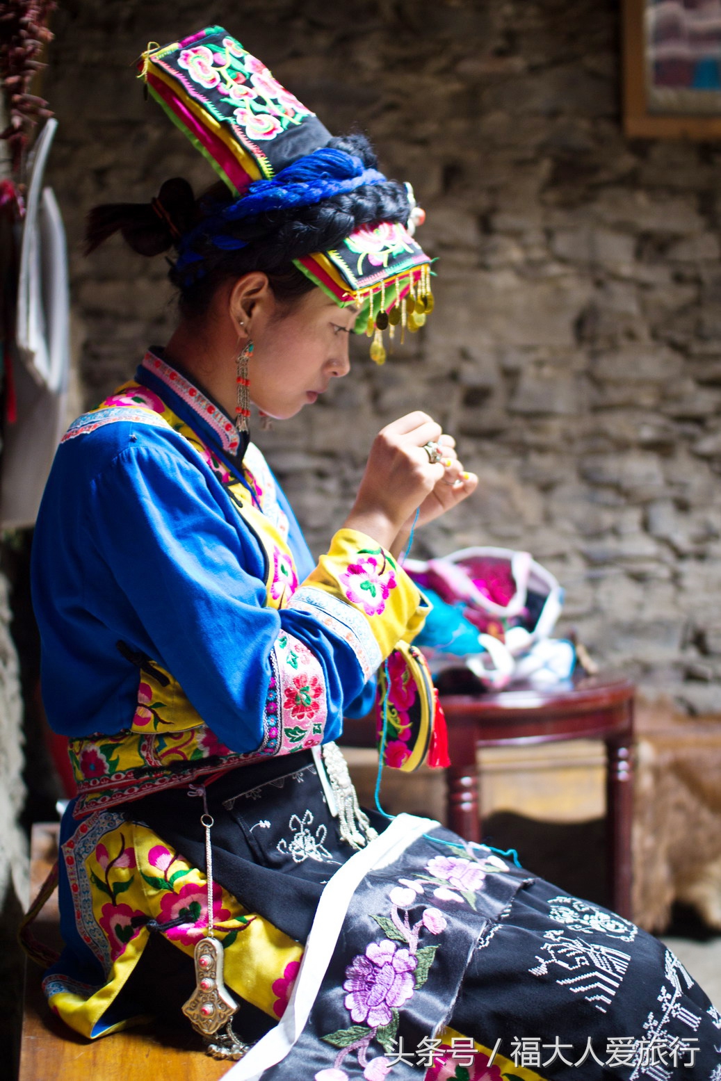 成都有哪些古堡景点好玩,距离成都20公里的这个千年古镇