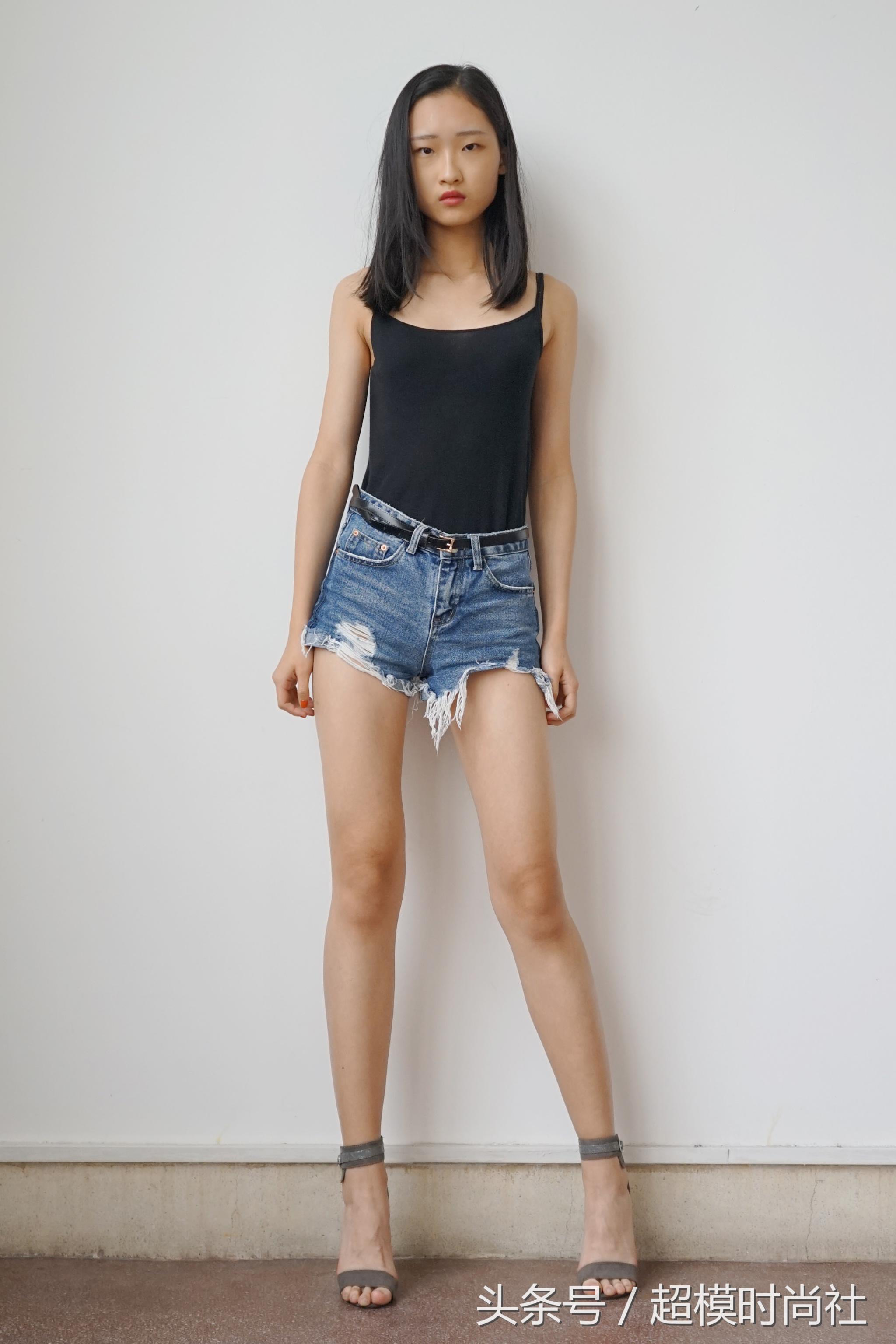 维秘面试PK过吴宜桦及一众外模，新秀贺楚妍，来头只是普通学生？