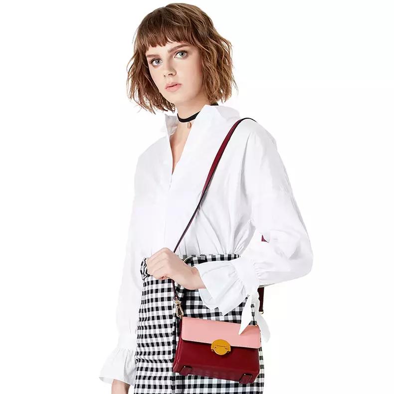 拿包包的礼仪,出门必不可少包包