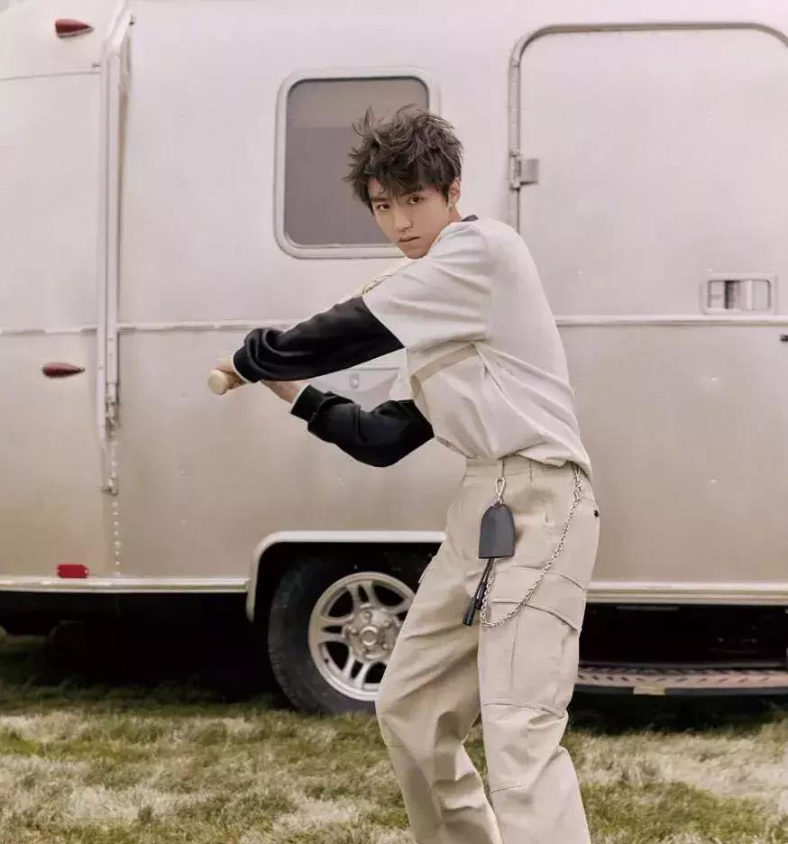 95后女明星身价上亿,95后身价过亿