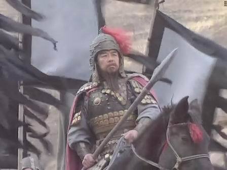 三国演义关羽和吕布到底谁更厉害,三国演义中关羽武力排行