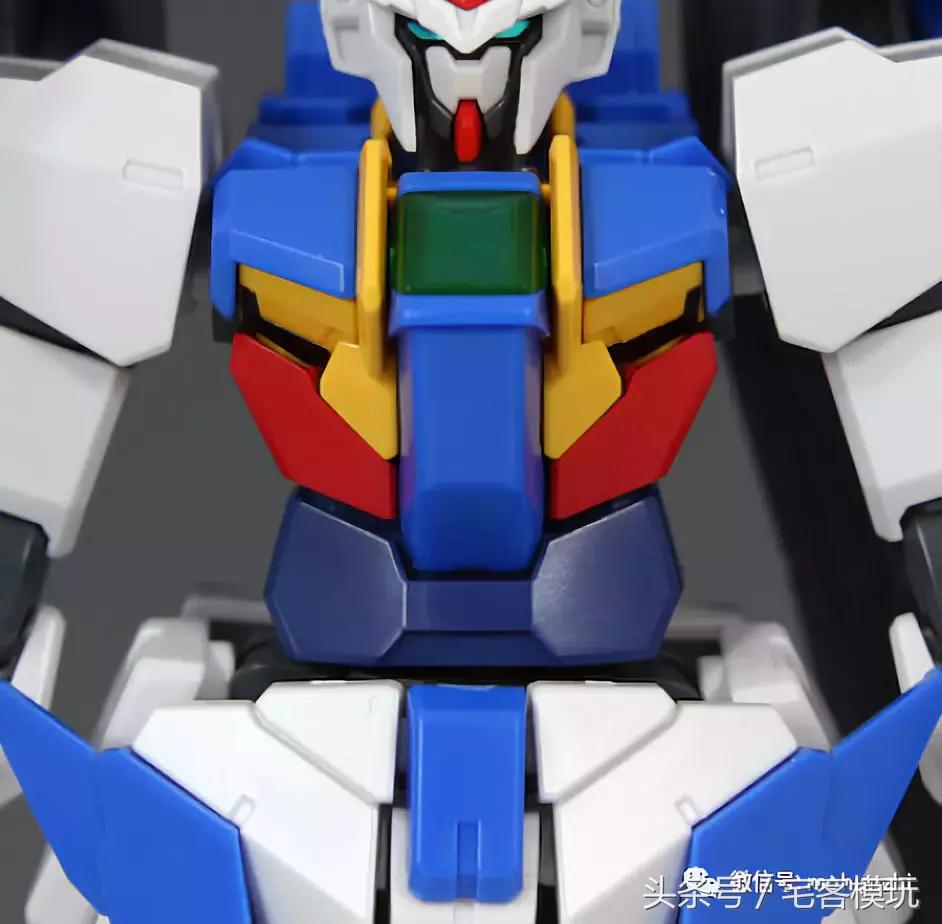 hg00q全刃式高达测评,hg高达00天翔型测评