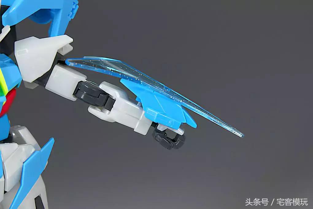 hg00q全刃式高达测评,hg高达00天翔型测评