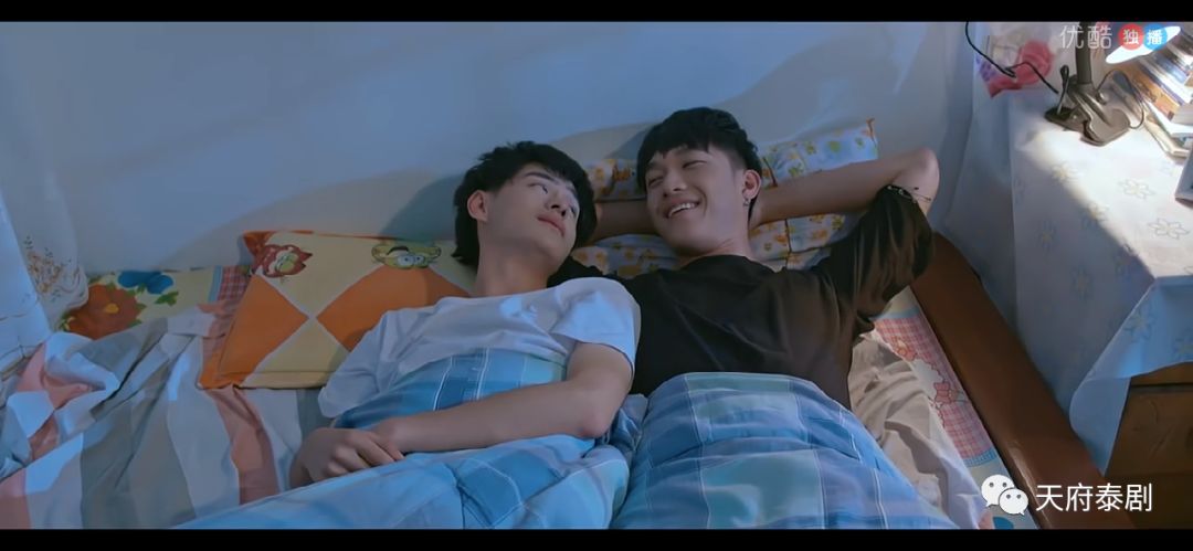 被网友称为《上瘾2》，《仅剩一口的青春》这部热播剧要代表“国耽”征战泰国啦！