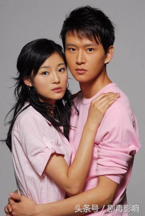 岩男郎出身曾被公司雪藏,与霍建华2度合作出演《如懿》圈粉无数