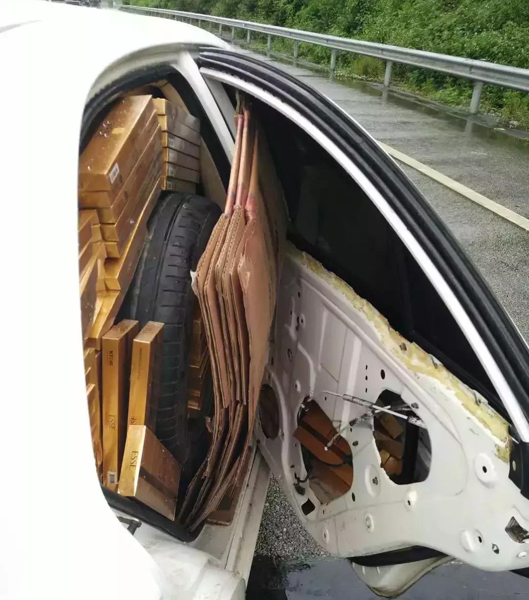 高速撞吉利后续,吉利车撞现代车