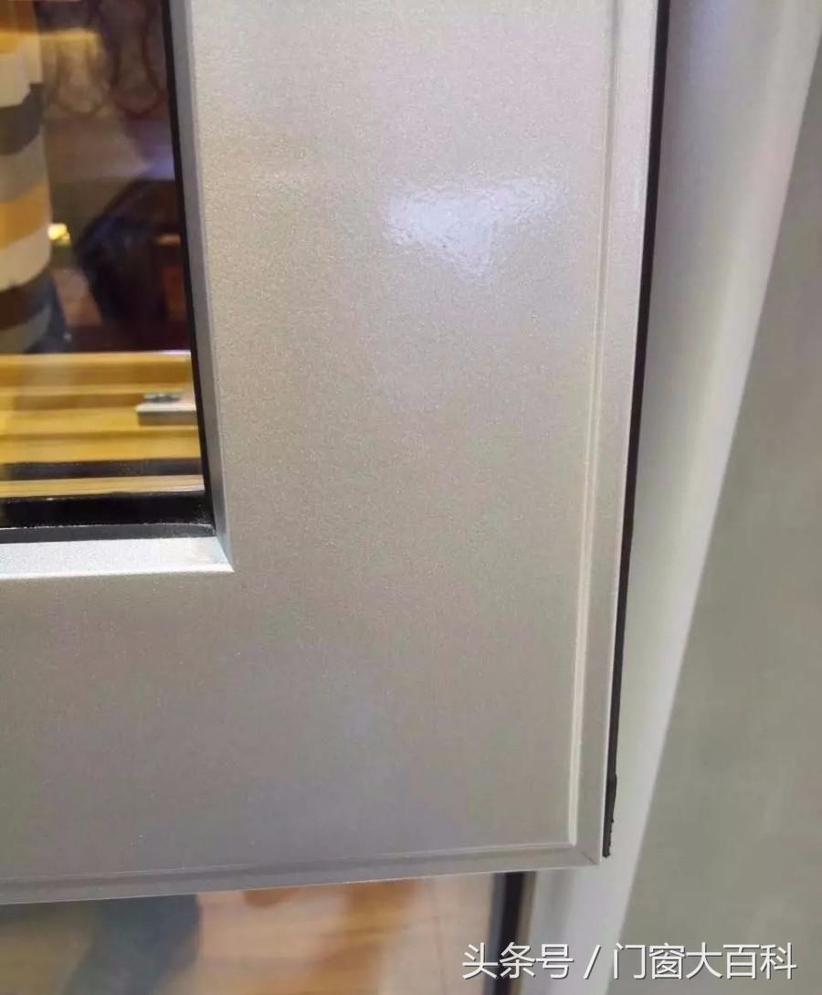 经典铝包木窗价格表,最新款铝包木门窗