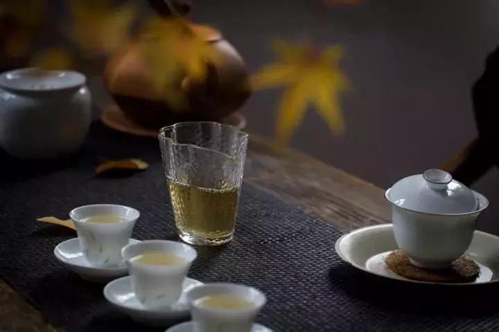 布朗山大树熟茶饼,布朗山大树茶饼