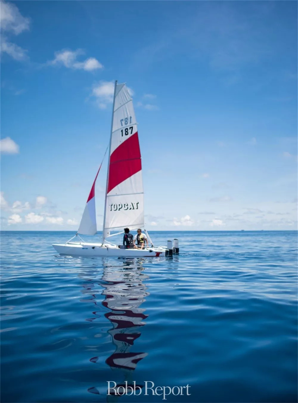 成都看世界主题酒店,东方甄选看世界酒店