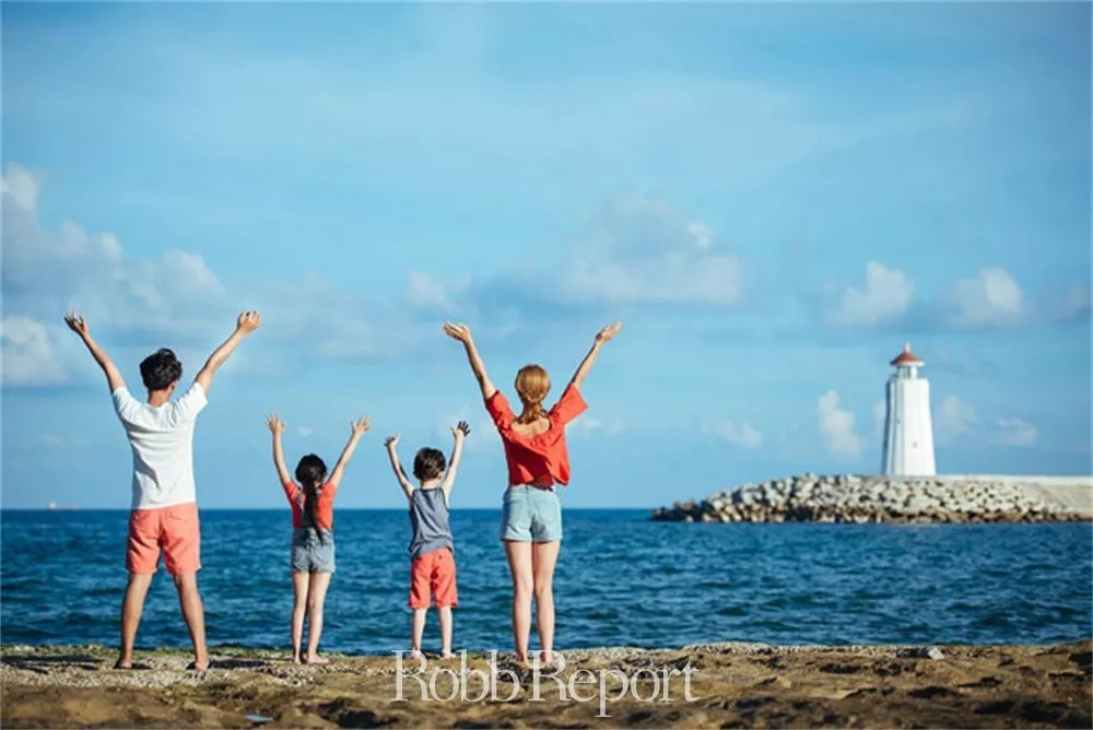 成都看世界主题酒店,东方甄选看世界酒店