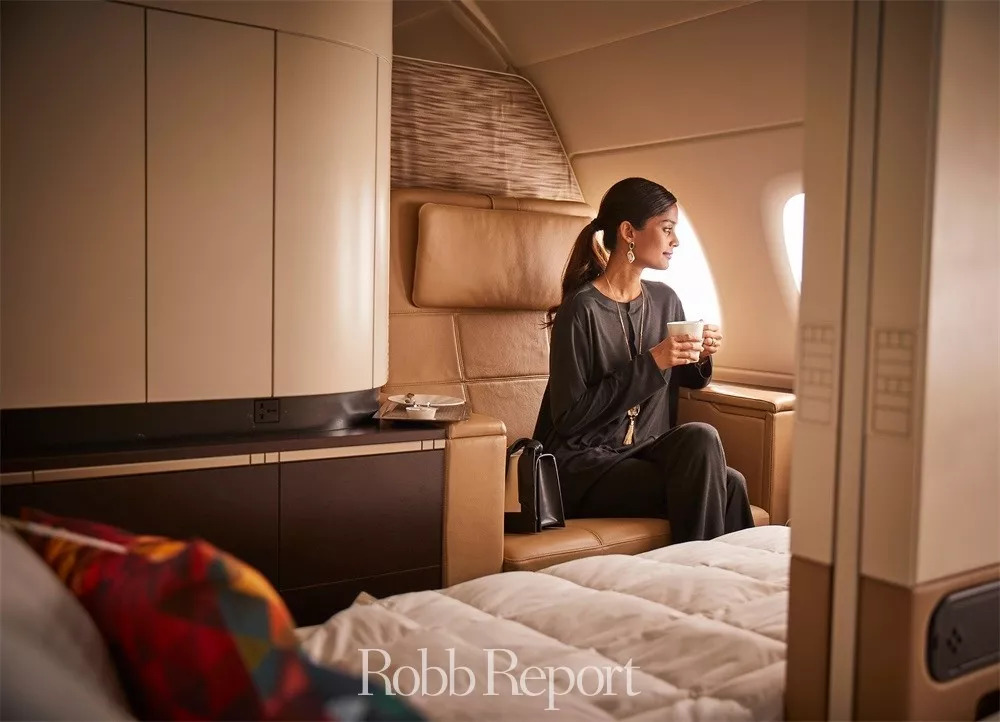 成都看世界主题酒店,东方甄选看世界酒店