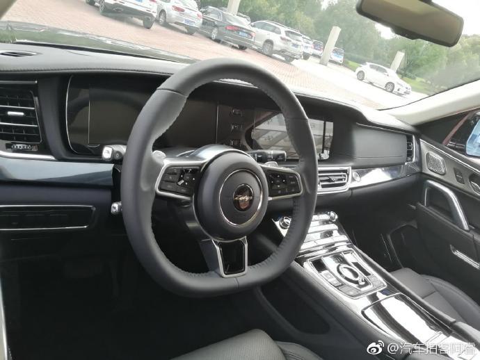 众泰揽胜已出世!一比一精仿无槽点,众泰布加迪还远吗?